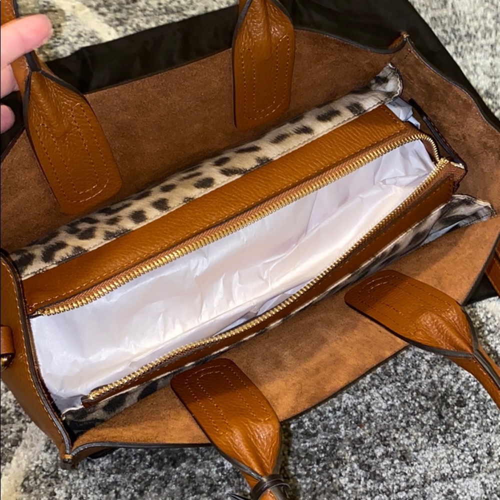 Roberto Cavalli Tote - Picture 4 of 7